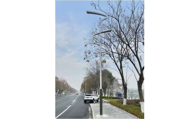 華體5G智慧路燈點(diǎn)亮南京后花園！